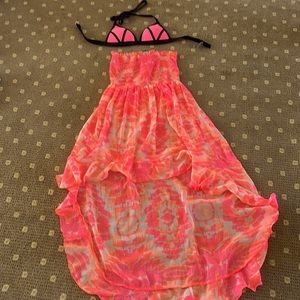 Beach  medium coverup with small vs bathing top